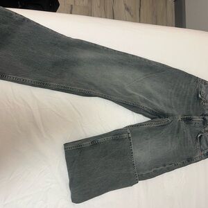 Zara women’s Relaxed Fit Gray Jeans